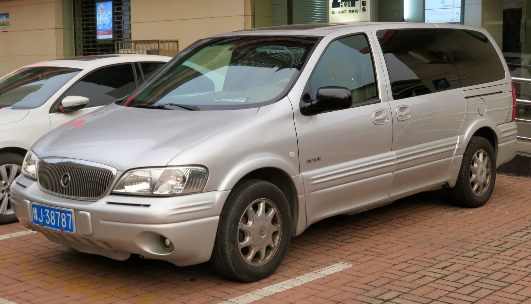 Buick GL8