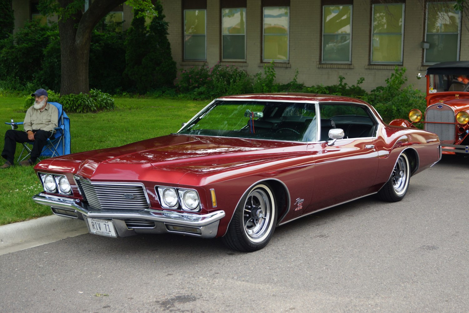 Buick Riviera 7.5 (250 Hp)