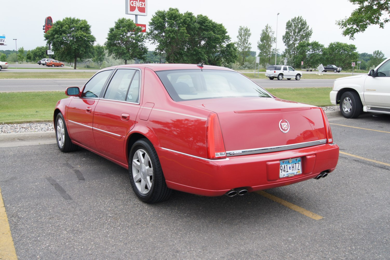 Cadillac DTS 4.6 V8 (296 Hp) Automatic