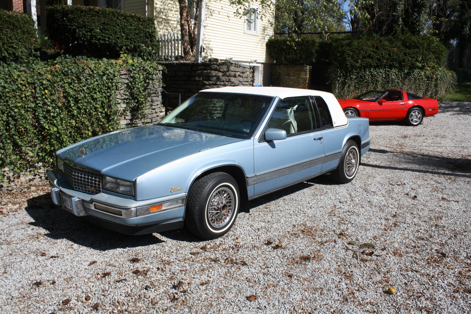 Cadillac Eldorado 4.5 V8 (155 Hp) Automatic