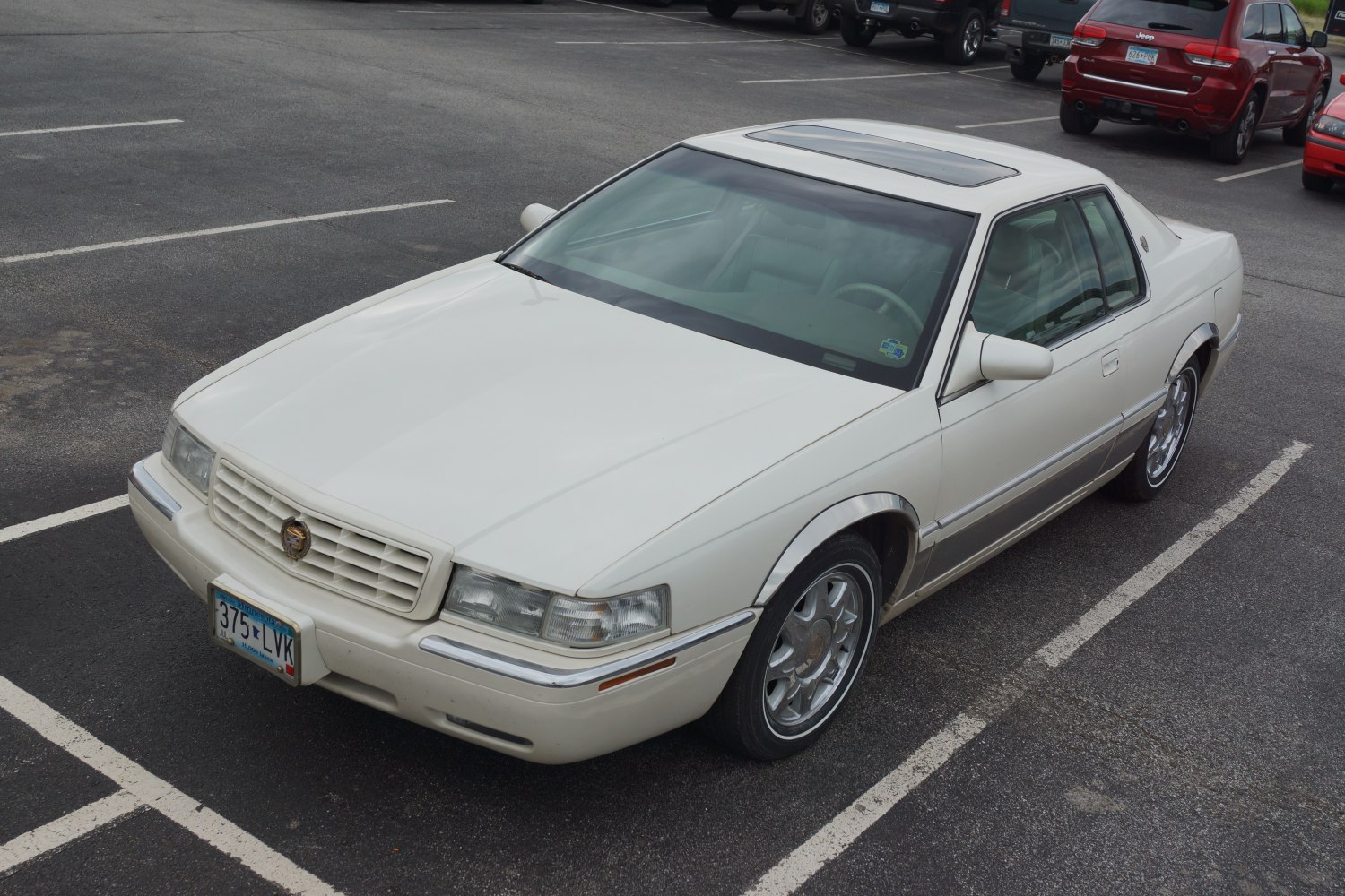 Cadillac Eldorado 4.9 i V8 (204 Hp)