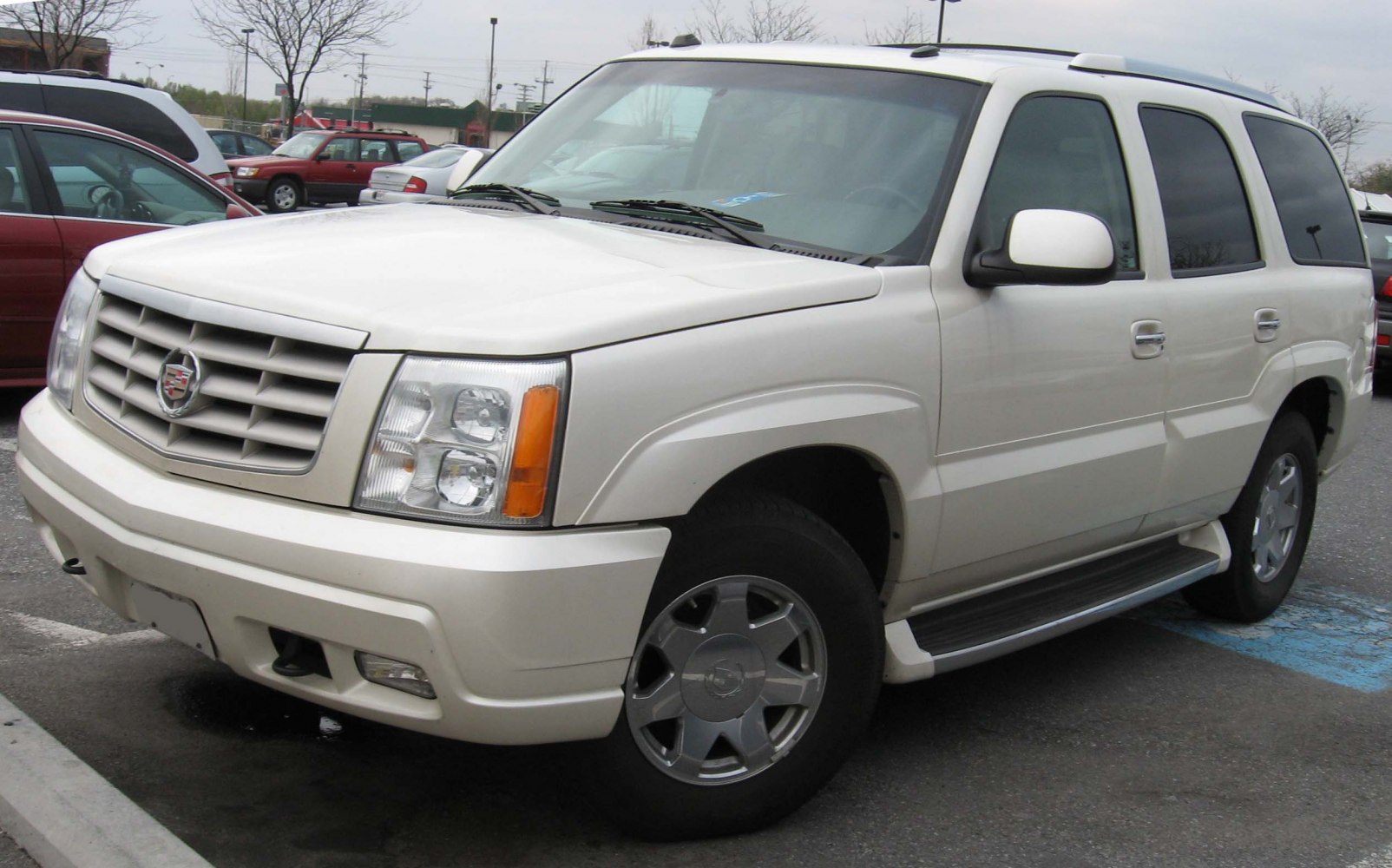 Cadillac Escalade 5.3 i V8 (288 Hp)