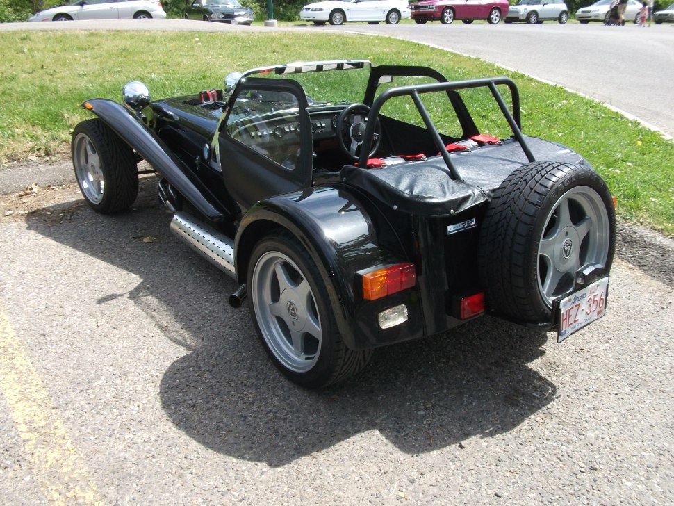 Caterham Seven 1.8 i 16V (153 Hp)