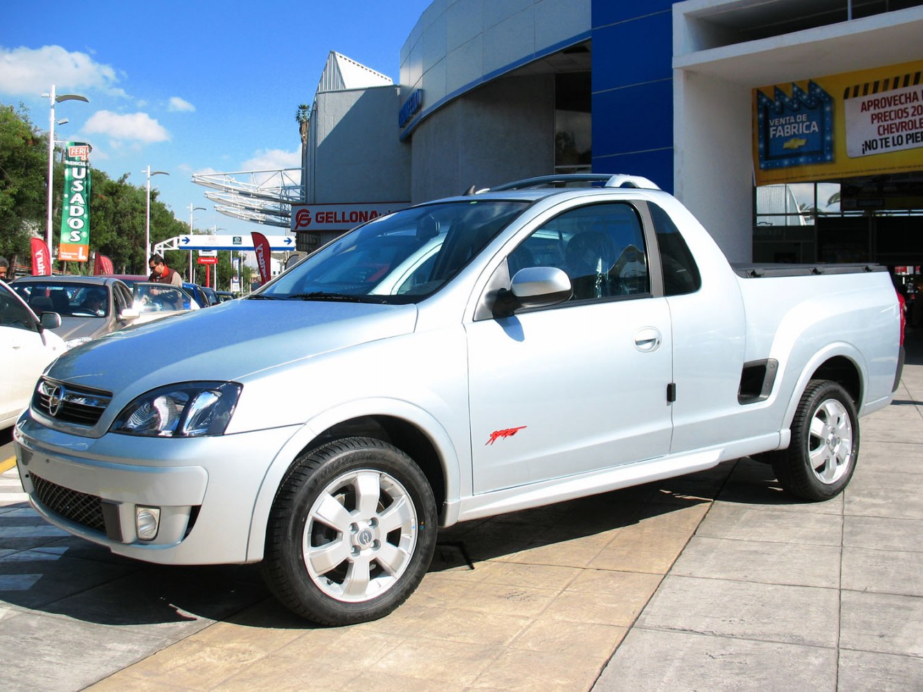 Chevrolet Montana 1.8 (102 Hp)