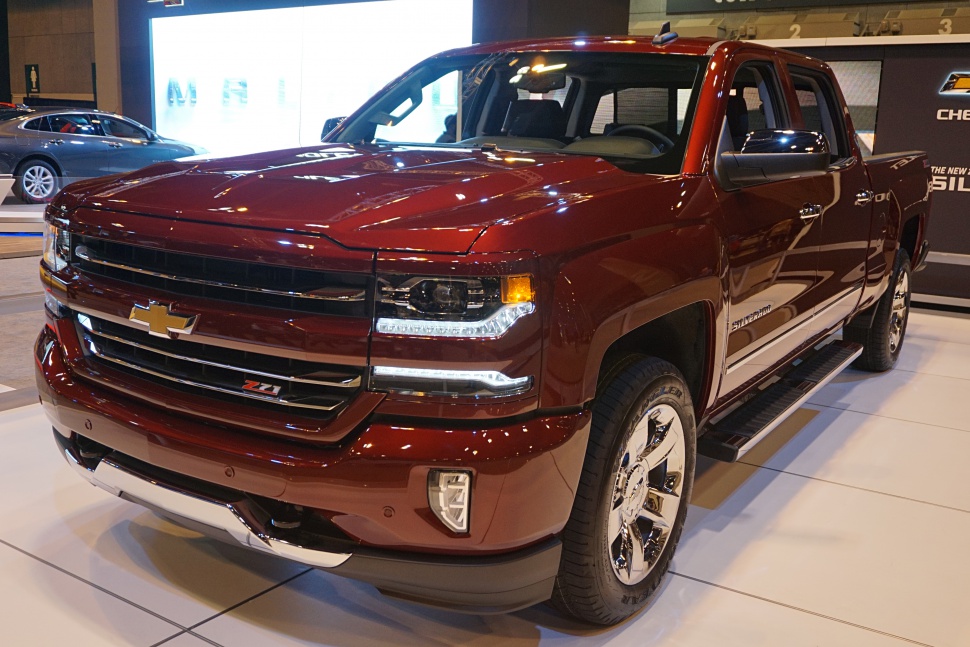 Chevrolet Silverado 1500 5.3 V8 EcoTec3 (355 Hp) 4WD Automatic