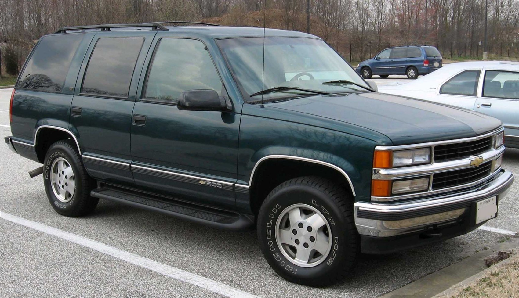 Chevrolet Tahoe 5.7 i V8 4WD (258 Hp) 5 Seat