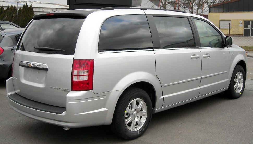 Chrysler Voyager 3.8i V6 (193 Hp) Automatic