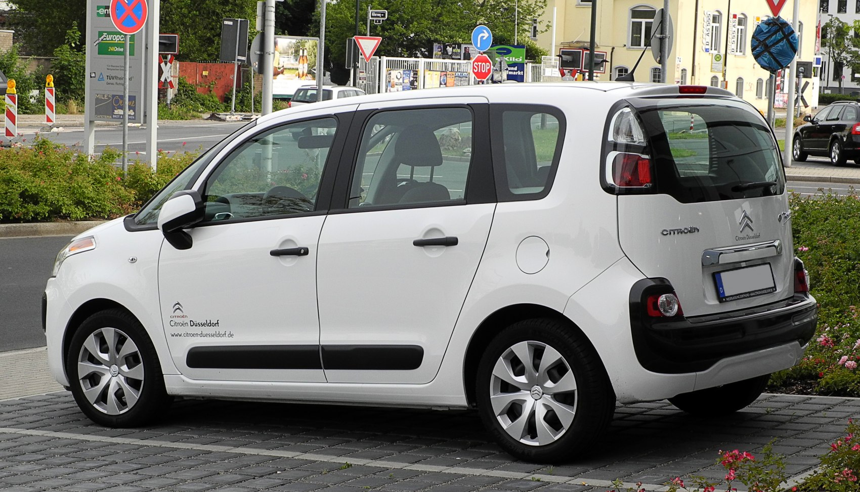 Citroen C3 1.6 VTi (120 Hp)