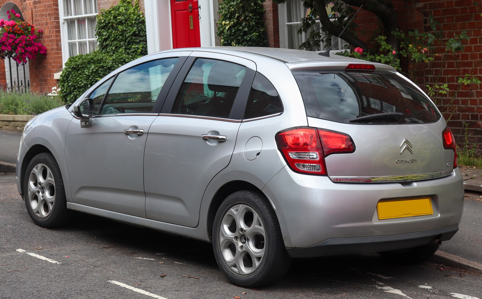 Citroen C3 1.6 HDi (90 Hp)