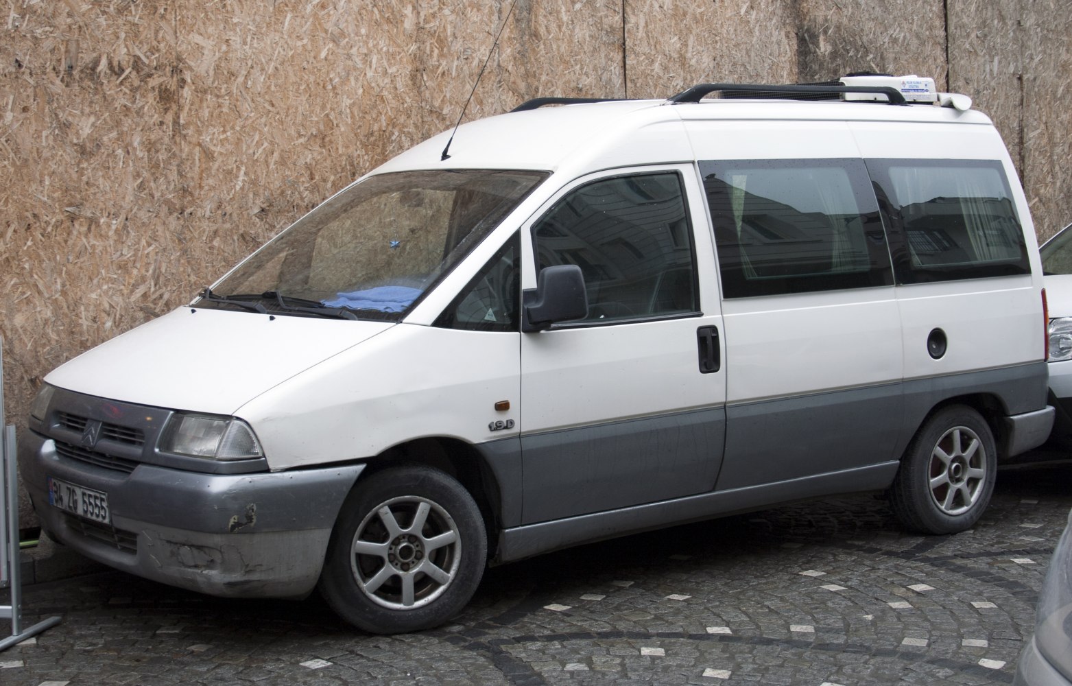 Citroen Jumpy 1.6i (80 Hp) 9 Seat