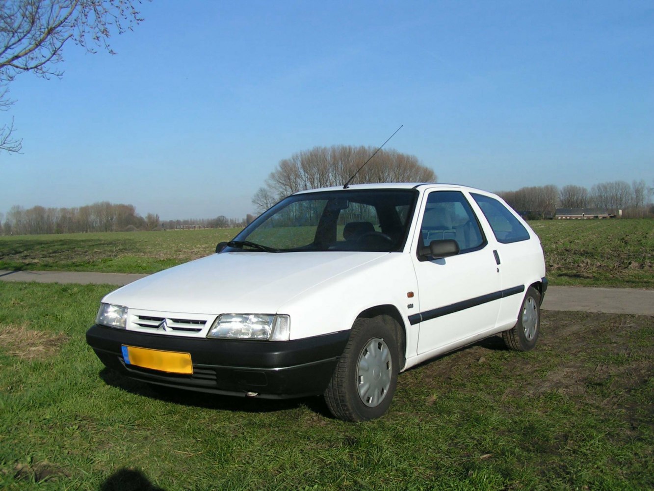 Citroen ZX 1.4 i (75 Hp)