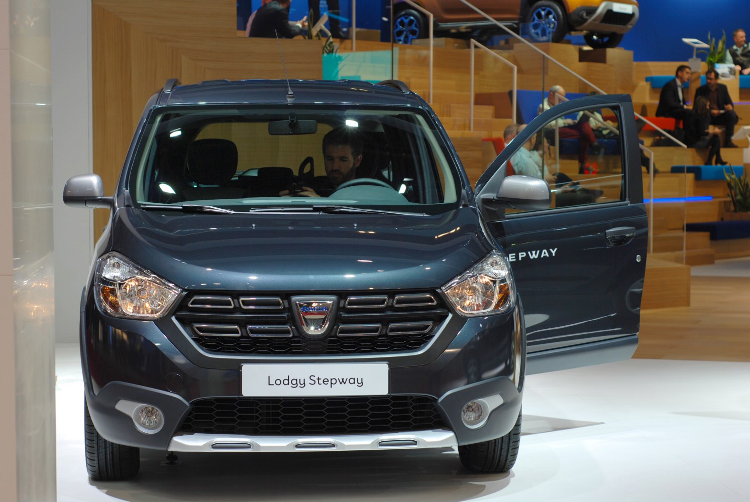 Dacia Lodgy 1.3 TCe (131 Hp) GPF