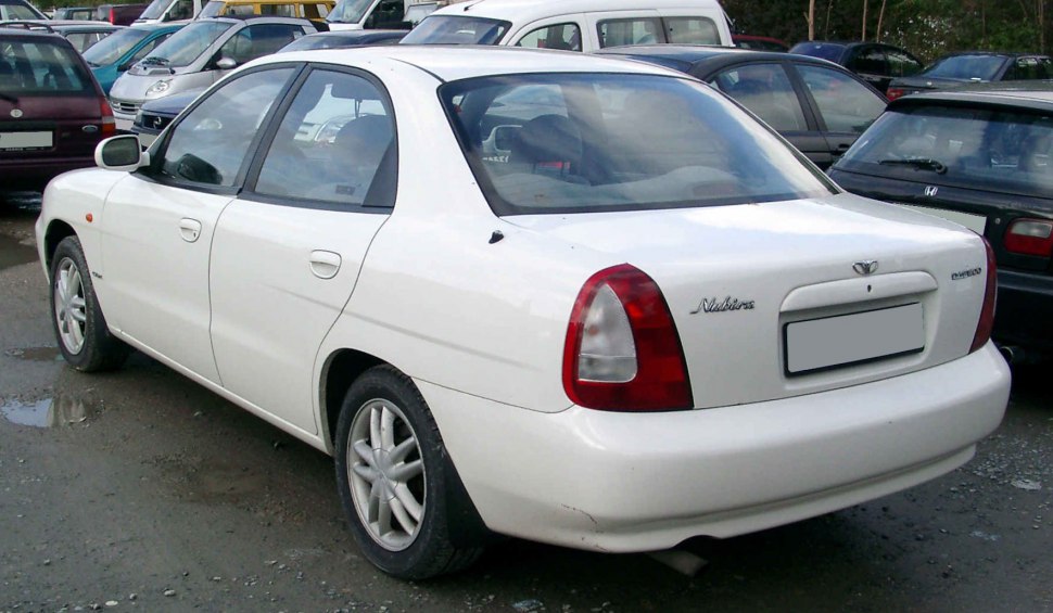 Daewoo Nubira 2.0 16V (133 Hp) Automatic