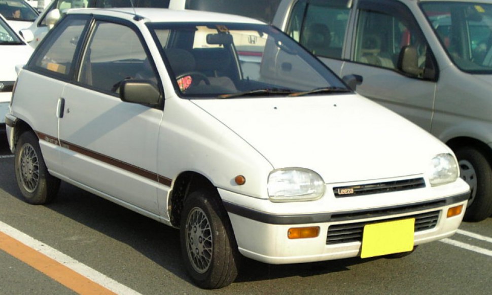 Daihatsu Leeza