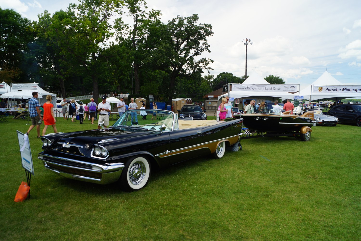 DeSoto Adventurer