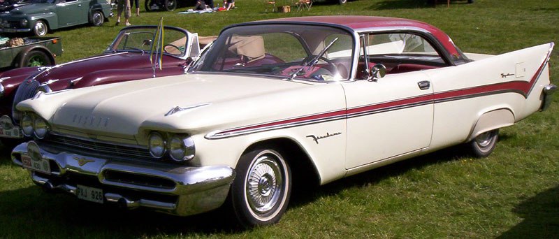 DeSoto Firedome 6.3 V8 (305 Hp)