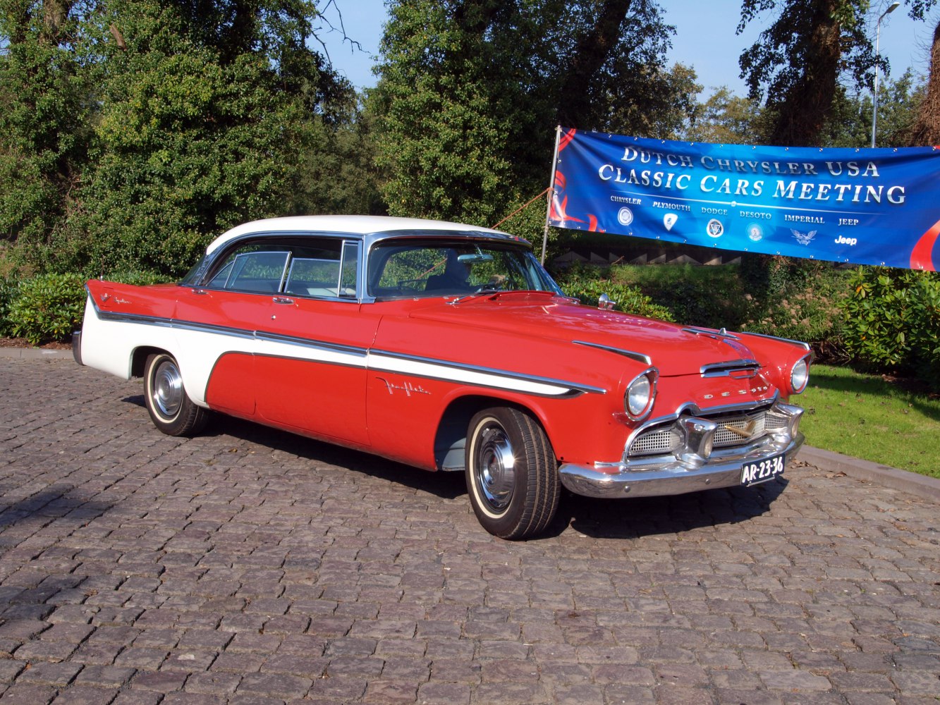 DeSoto Fireflite 5.4 V8 (255 Hp) PowerFlite