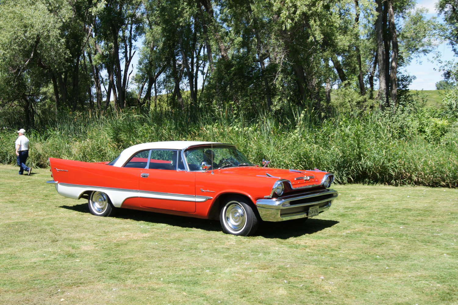 DeSoto Firesweep 5.3 V8 (245 Hp)