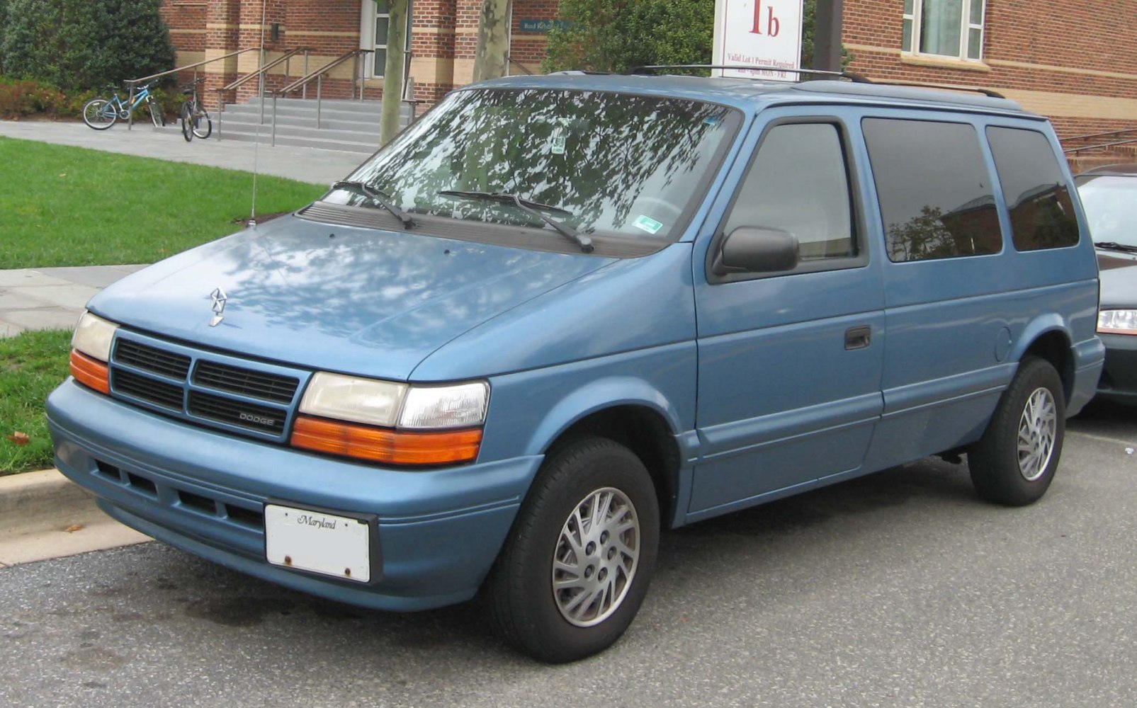 Dodge Caravan