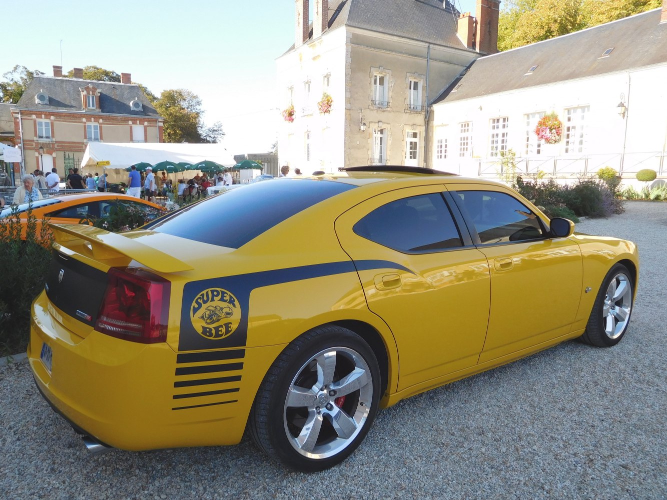 Dodge Charger R/T 5.7 (345 Hp) AWD Automatic