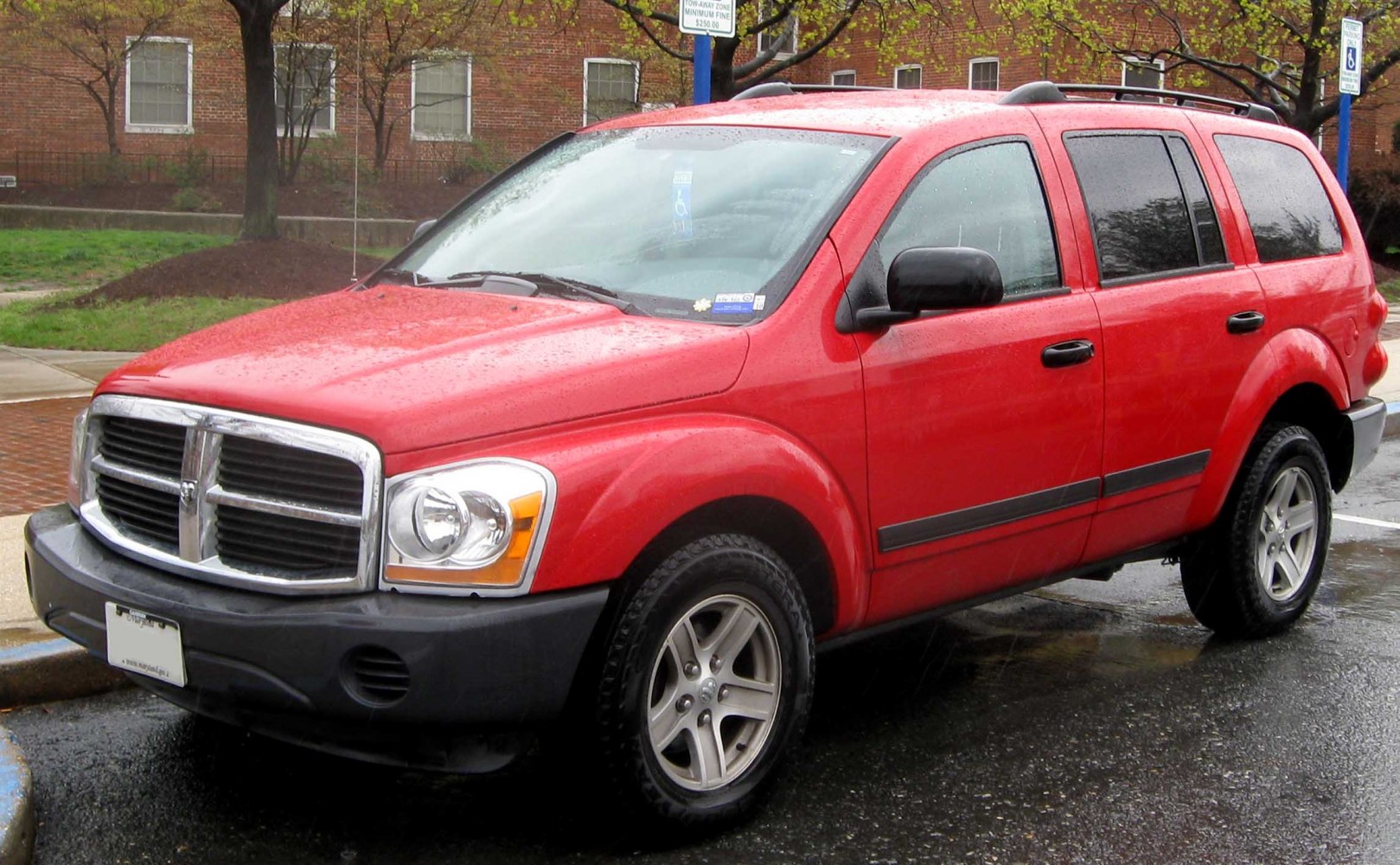 Dodge Durango 5.7 i V8 (350 Hp)