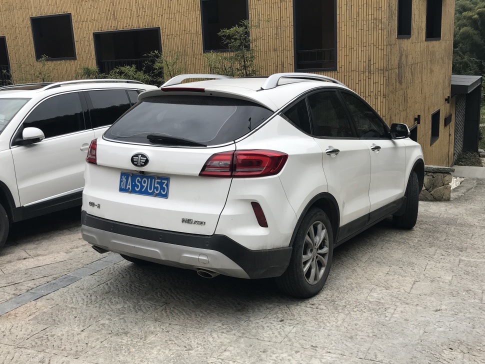 FAW Besturn X80 1.8 Turbo (186 Hp) Automatic