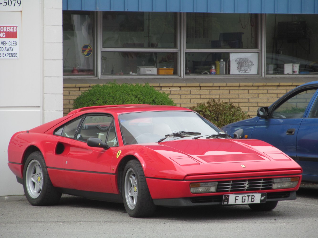 Ferrari 328