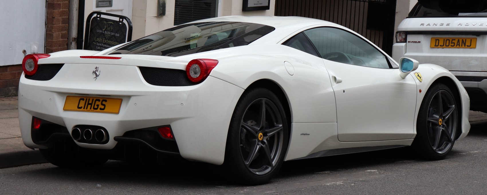 Ferrari 458 4.5 V8 (570 Hp) Automatic