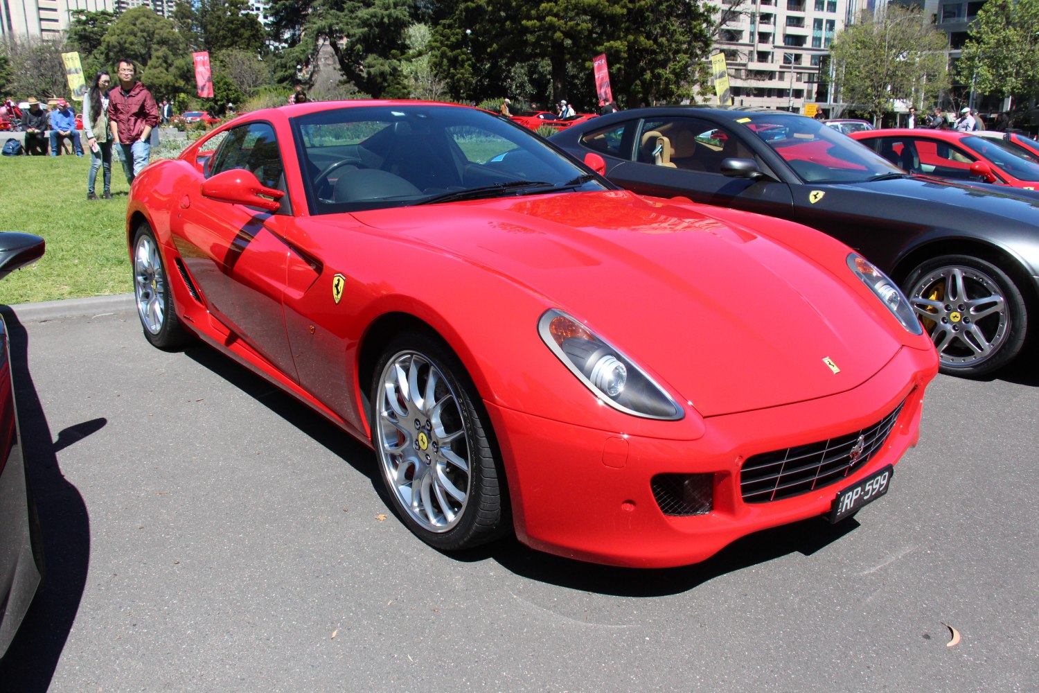 Ferrari 599 6.0 V12 (620 Hp)