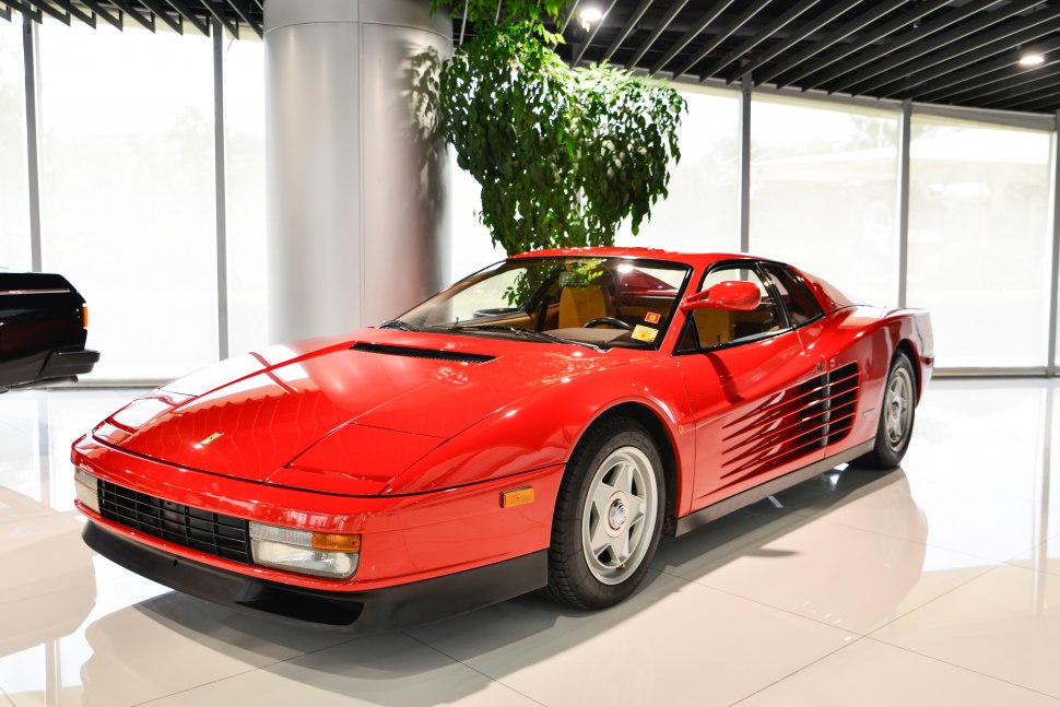 Ferrari Testarossa 4.9 i V12 48V (380 Hp)