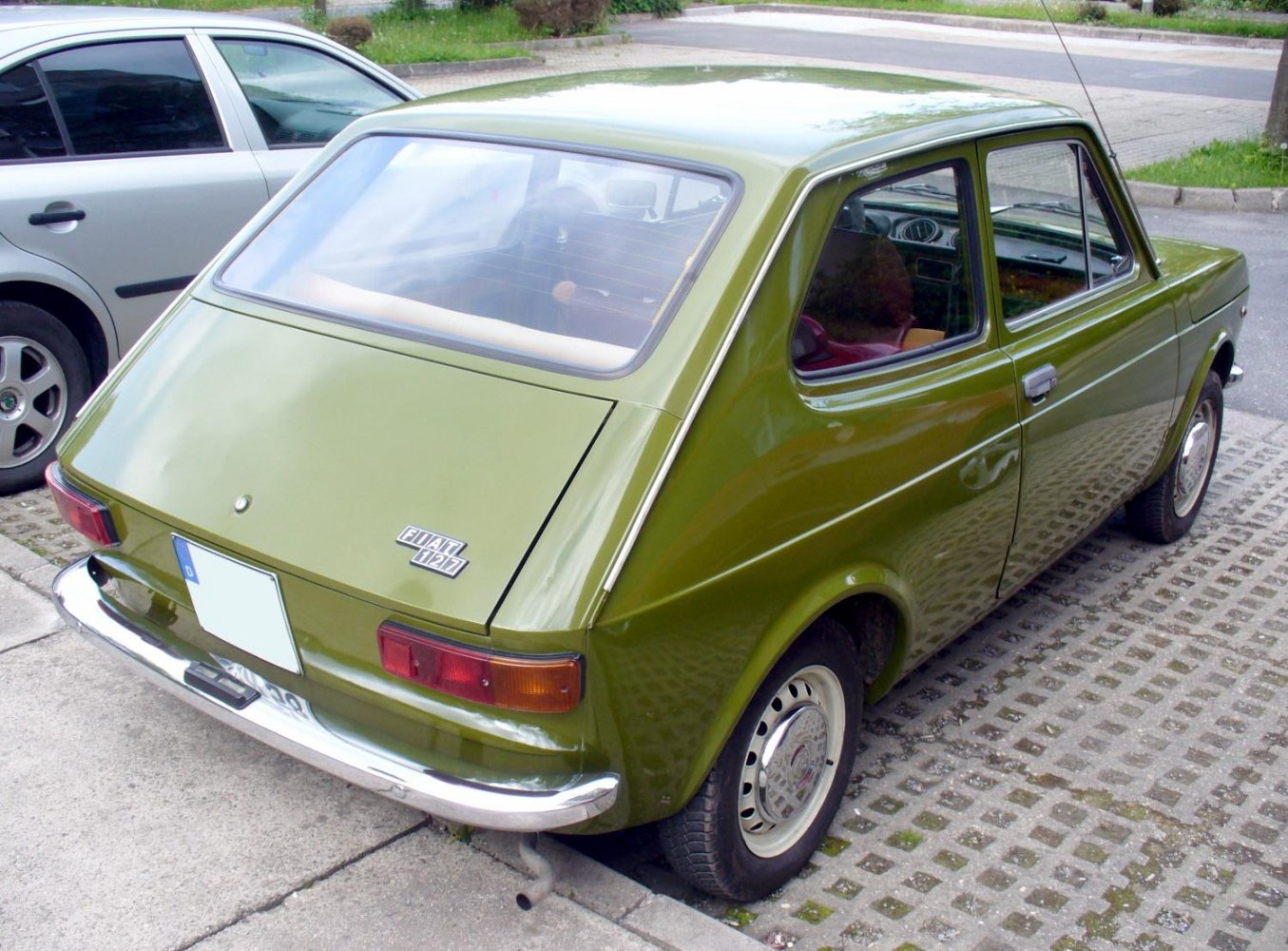 Fiat 127 900 L (45 Hp)