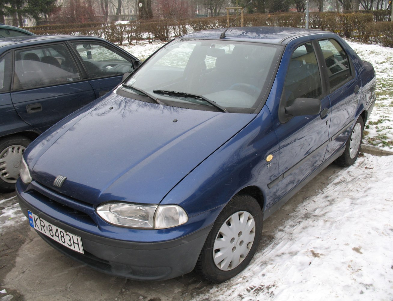 Fiat Siena 1.6 i (87 Hp)