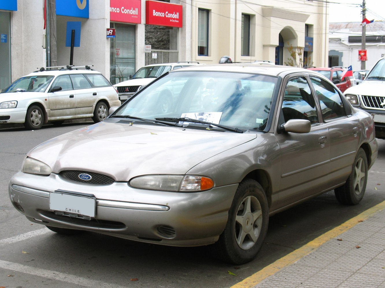 Ford Contour 2.5i 24V GL (165 Hp)