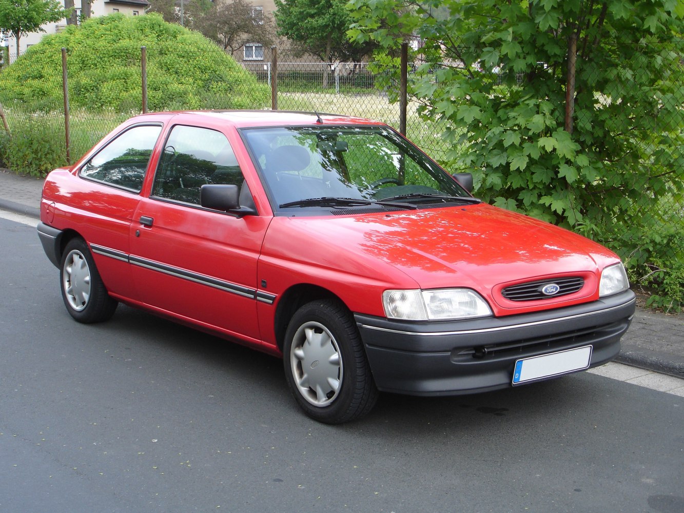 Ford Escort 1.6 GL (76 Hp)