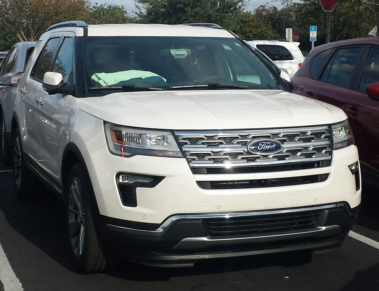 Ford Explorer 2.3 EcoBoost (280 Hp) Automatic