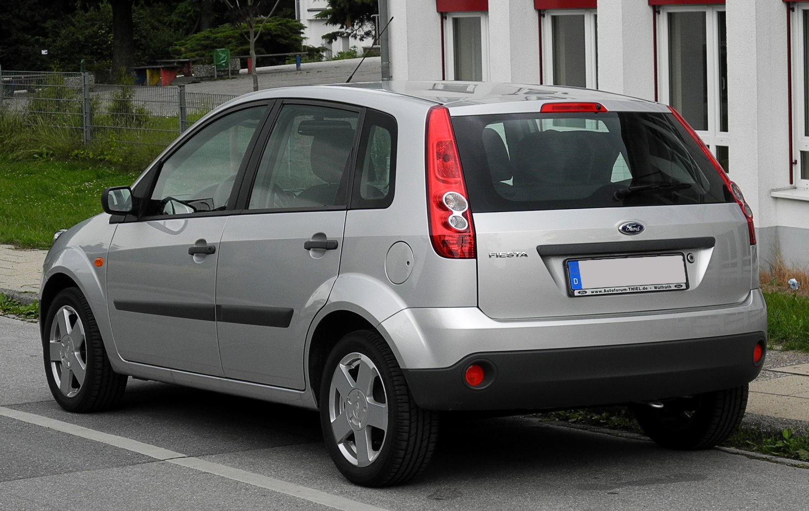 Ford Fiesta 1.4 Duratec (80 Hp) Durashift EST