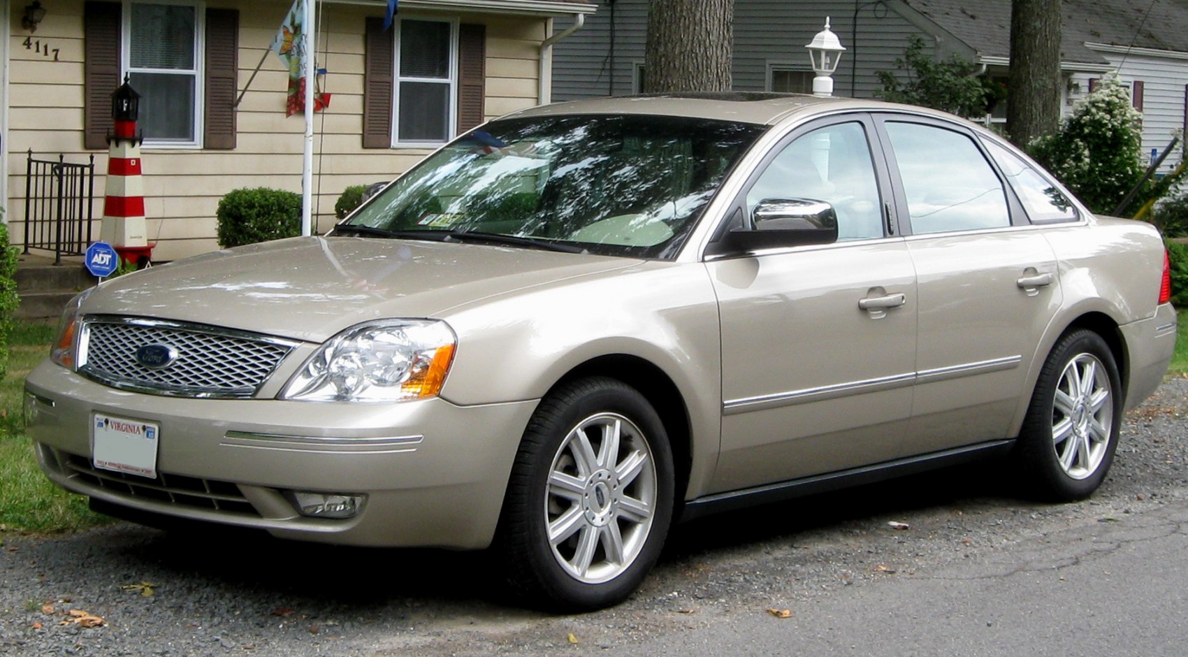 Ford Five Hundred 3.0i V6 24V AWD (203 Hp)