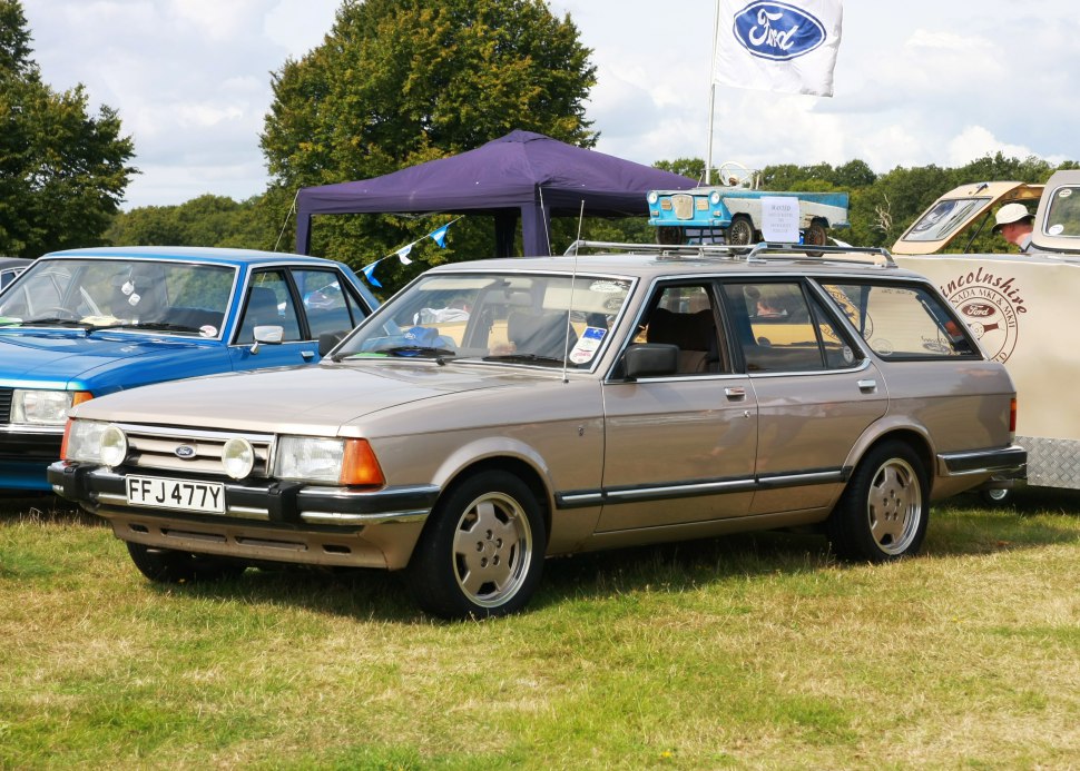 Ford Granada 2.8 i (160 Hp)