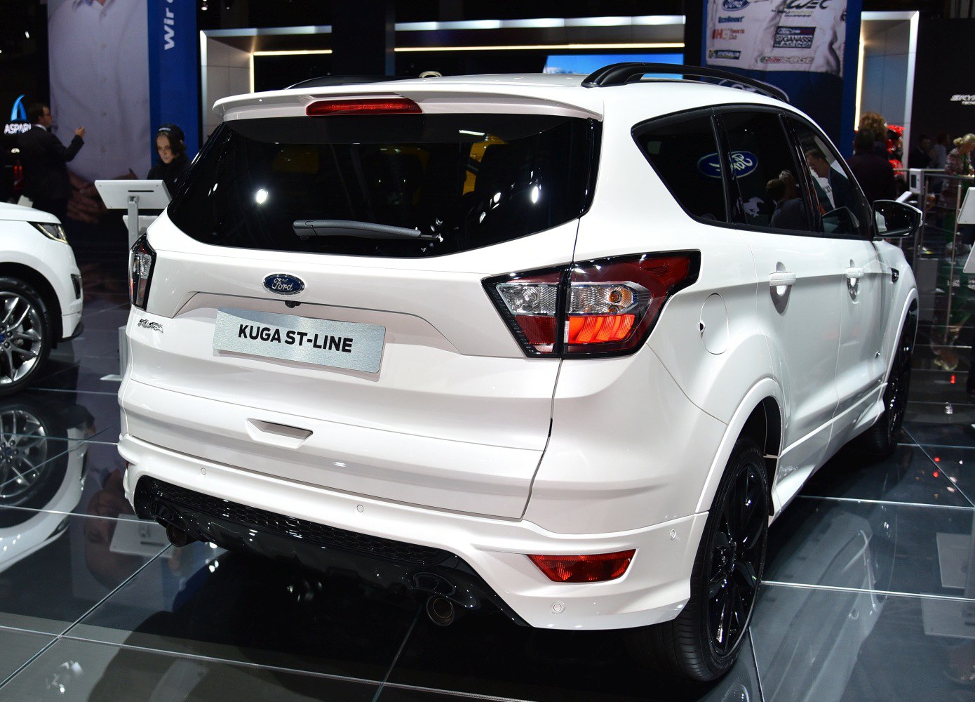 Ford Kuga 1.5 EcoBoost (182 Hp) 4x4 Automatic