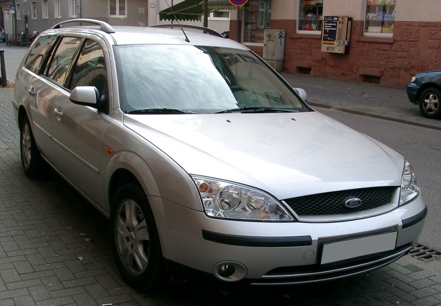 Ford Mondeo 2.5 V6 (170 Hp)