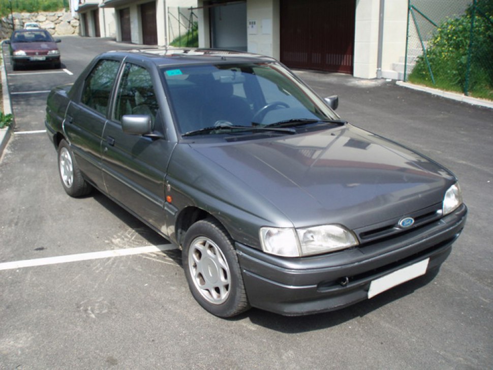 Ford Orion 1.6 i 16V (105 Hp)