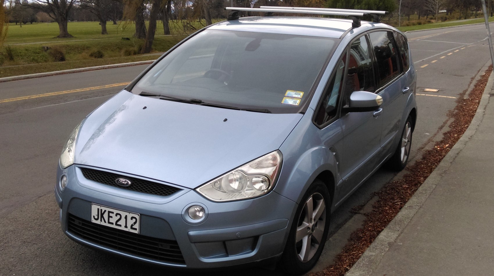 Ford S-MAX 2.0 TDCi (140 Hp)