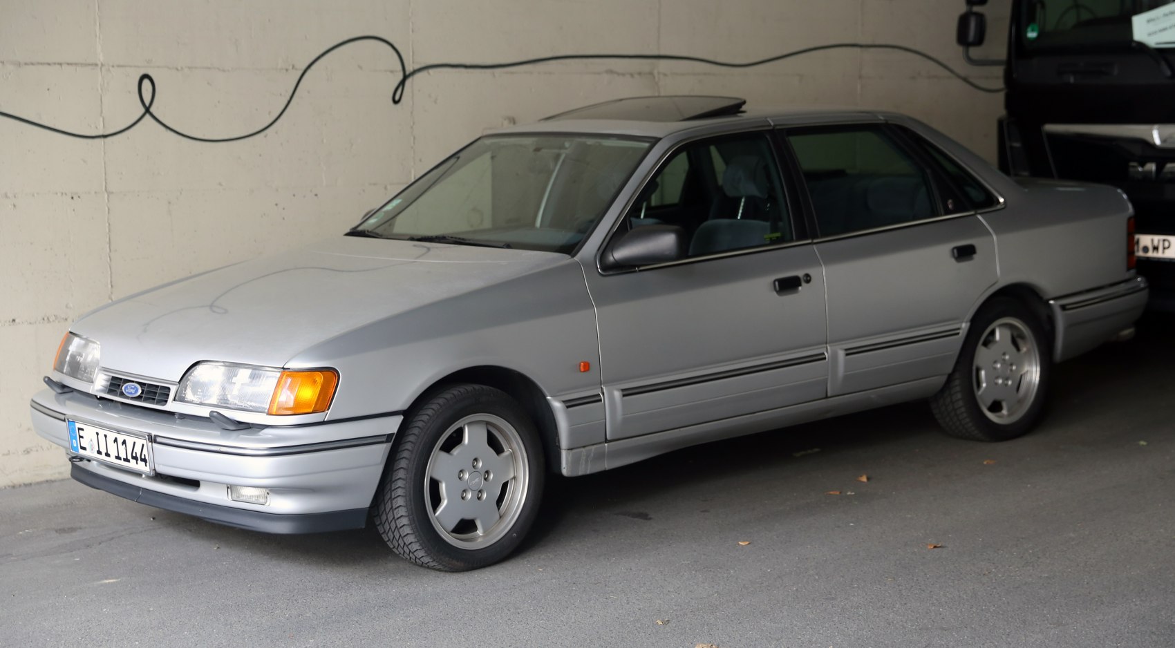 Ford Scorpio 2.0i (115 Hp)