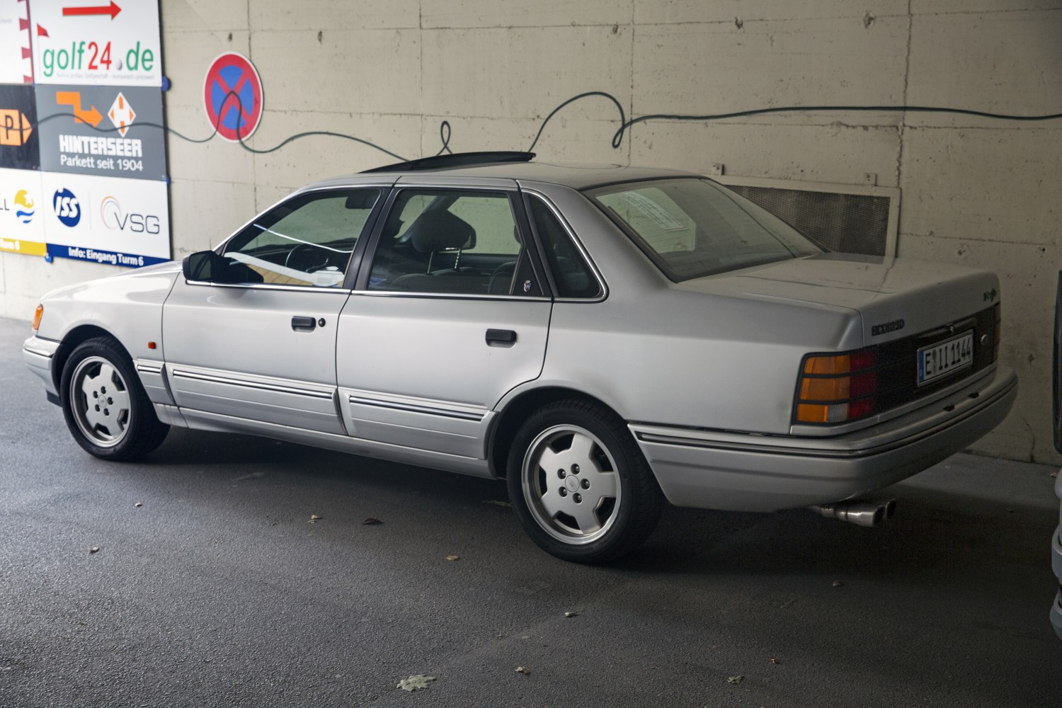 Ford Scorpio 2.0i (115 Hp)