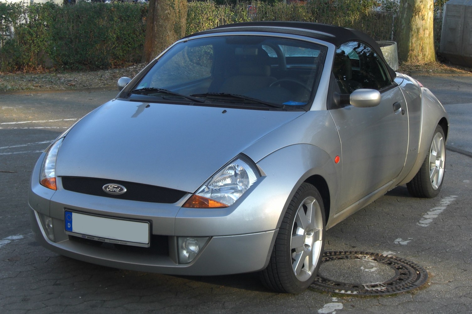 Ford Streetka 1.6i (95 Hp)