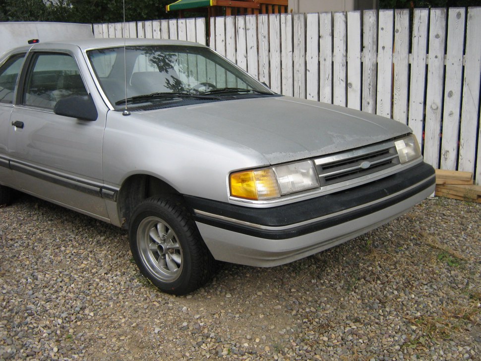 Ford Tempo 2.3 (102 Hp)