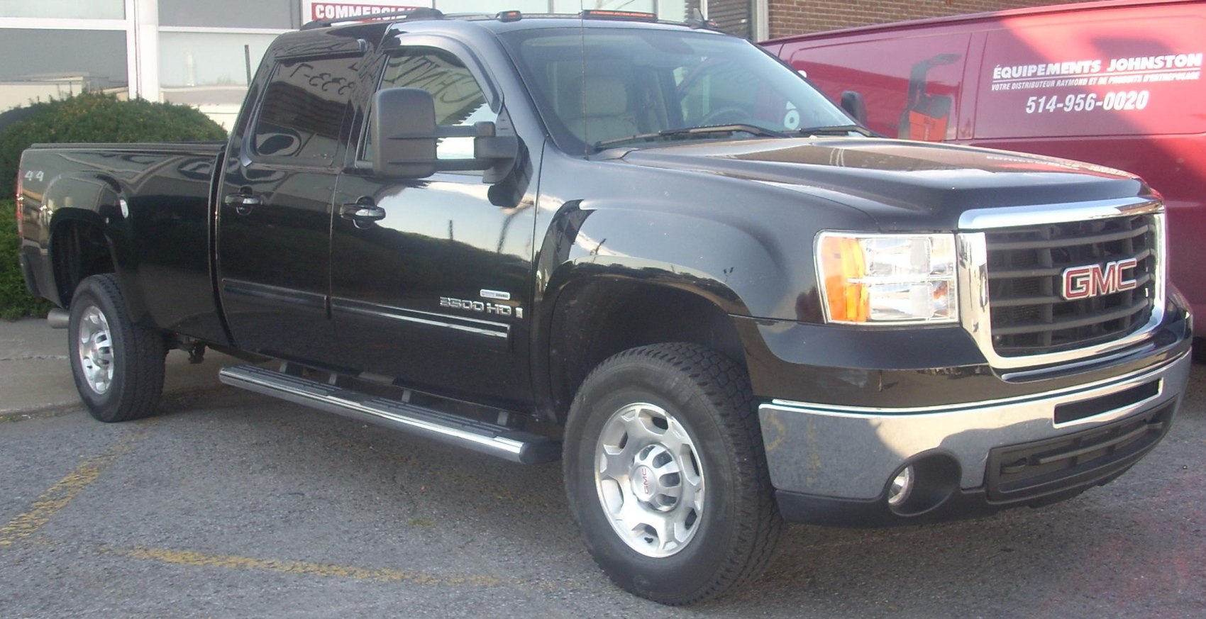 GMC Sierra 3500HD 6.0 V8 (360 Hp) DRW Automatic