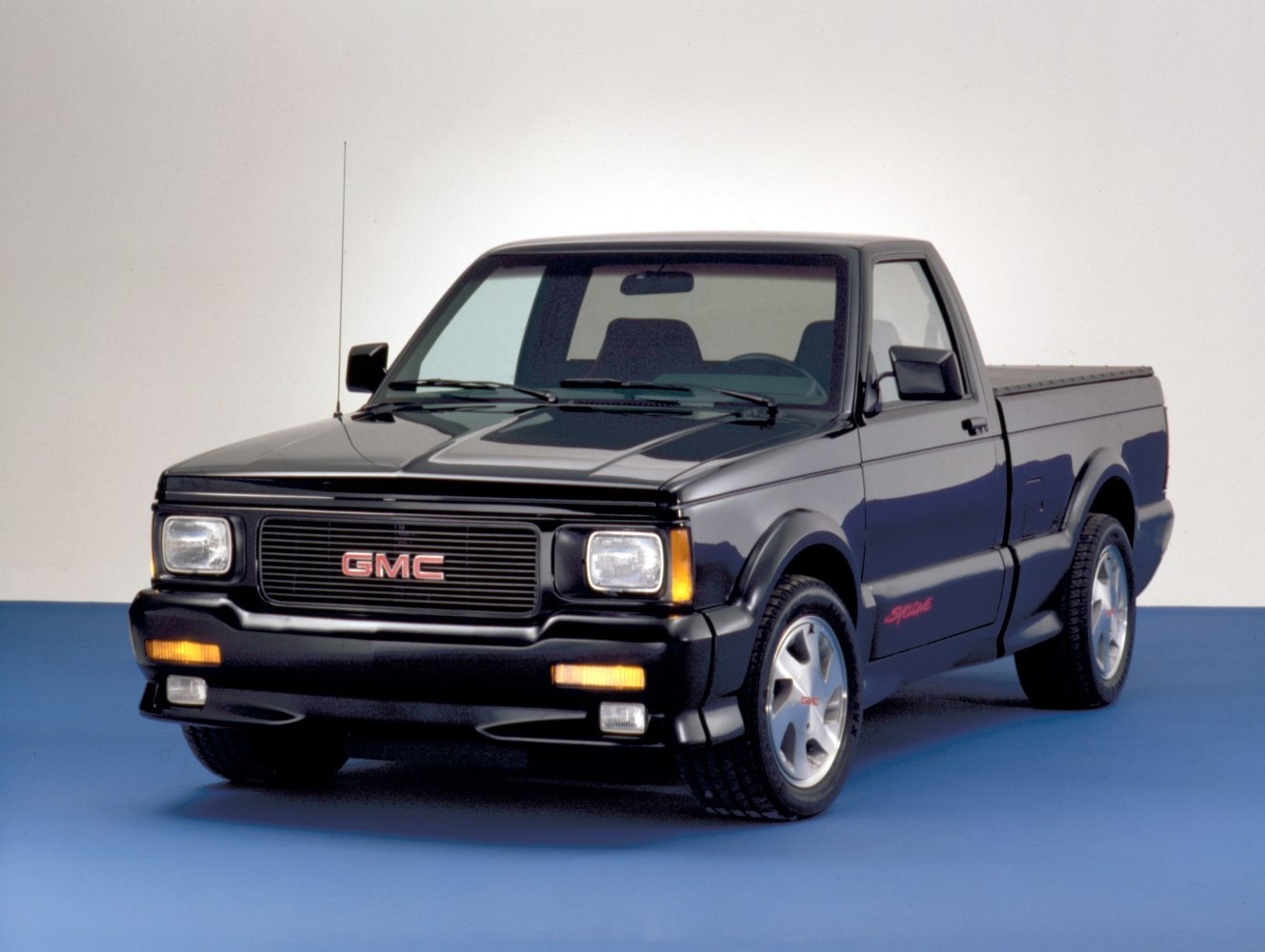 GMC Syclone 4.3 i V6 4WD (280 Hp)