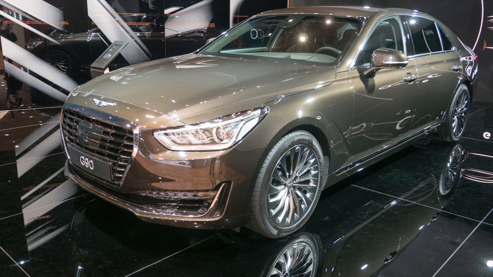 Genesis G90/EQ900