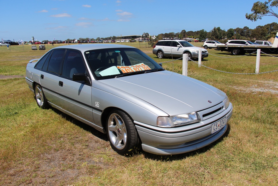 HSV Clubsport 5000i (272 Hp) Automatic